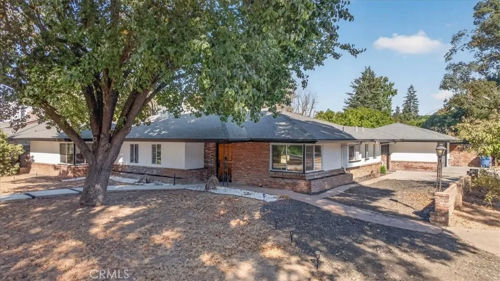 609 E Hampton, Fresno, CA 93704 — photo 2
