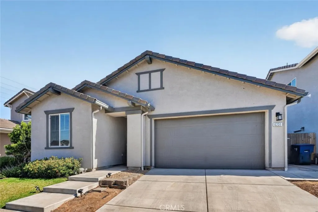 6231 E Berkeley, Fresno, CA 93727 — photo 2
