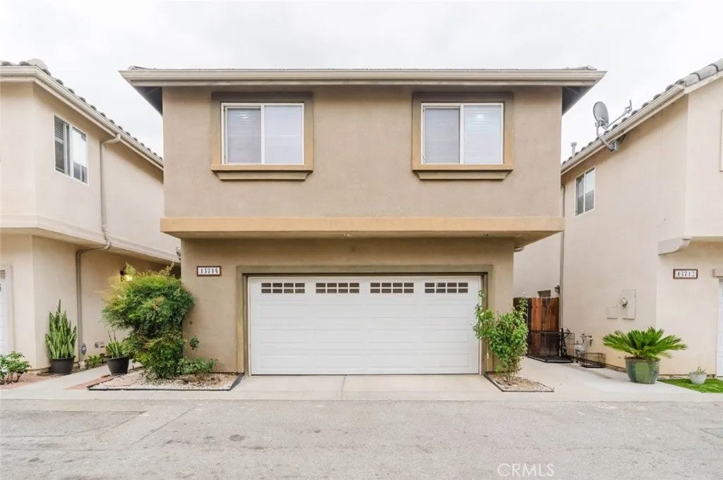 13714 Deane Lane — photo