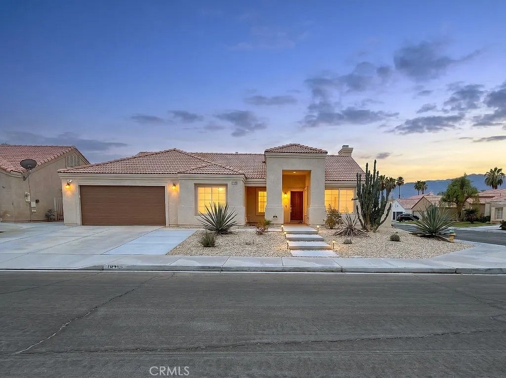 79285 Desert Crest — photo