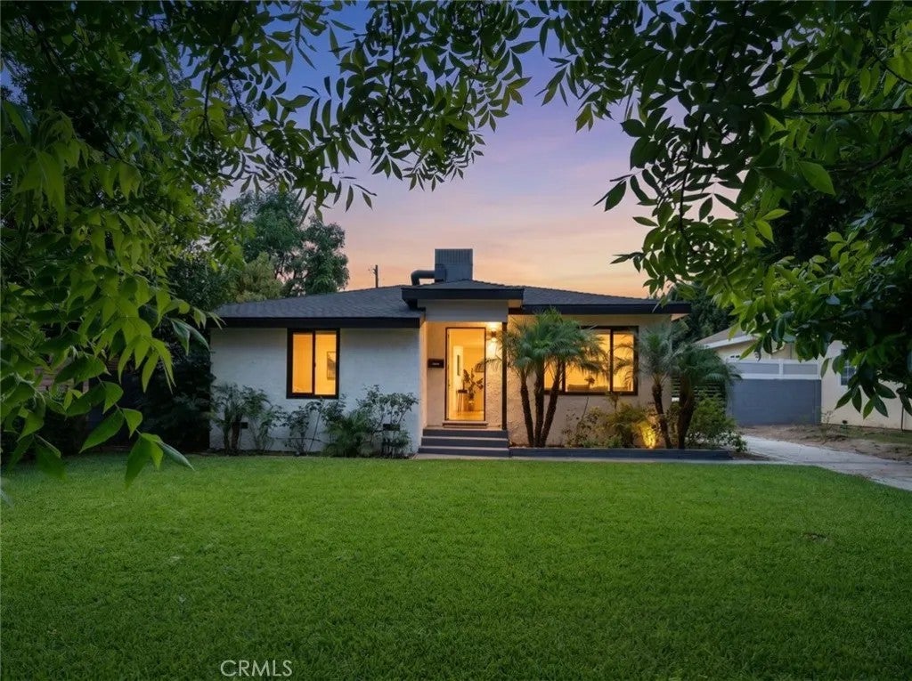 7907 Satsuma — photo
