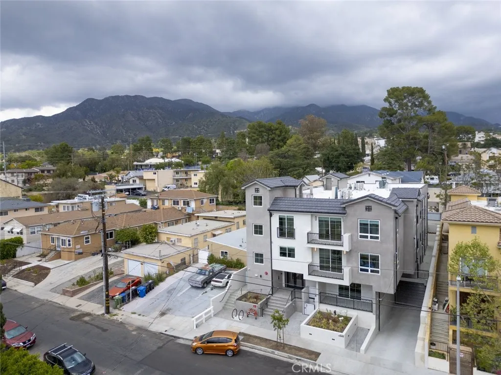 10218 Fernglen #101, Tujunga, CA 91042 — photo 3