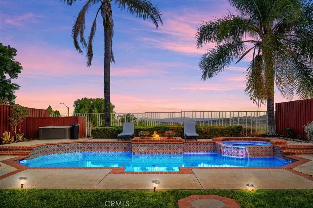 18541 Olympian Court — photo