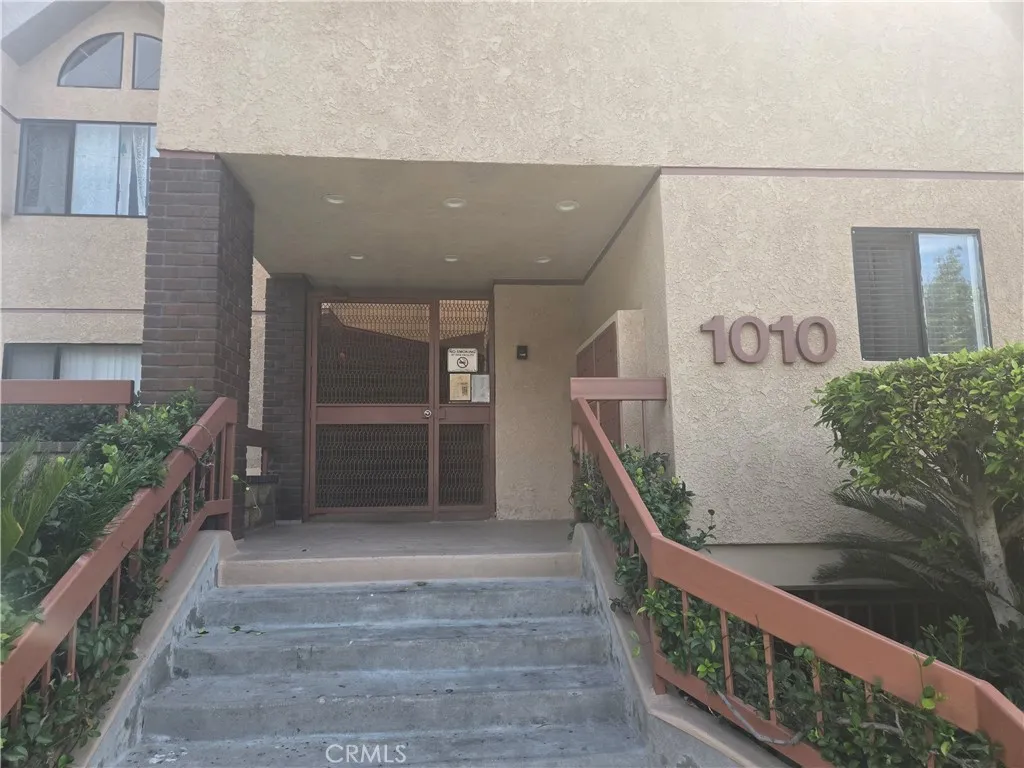 1010 E Maple #6, Glendale, CA 91205 — photo 2