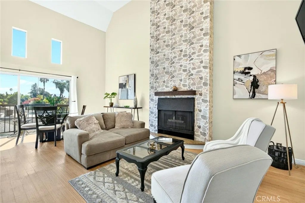 4660 Coldwater Canyon Avenue 20 — photo