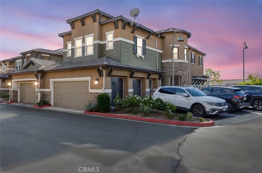 16485 W Nicklaus Drive 120 — photo