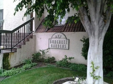 409 Burchett Street 118 — photo
