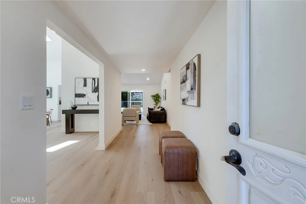 9257 La Shell Drive, Tujunga, CA 91042 — photo 3