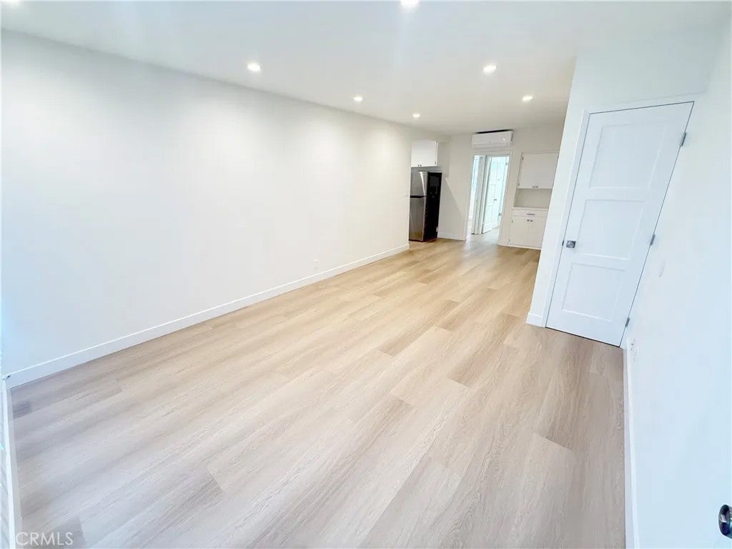 4123 Ocean View Blvd 1 — photo