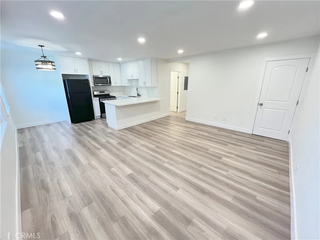 4419 Pennsylvania Unit 10 — photo