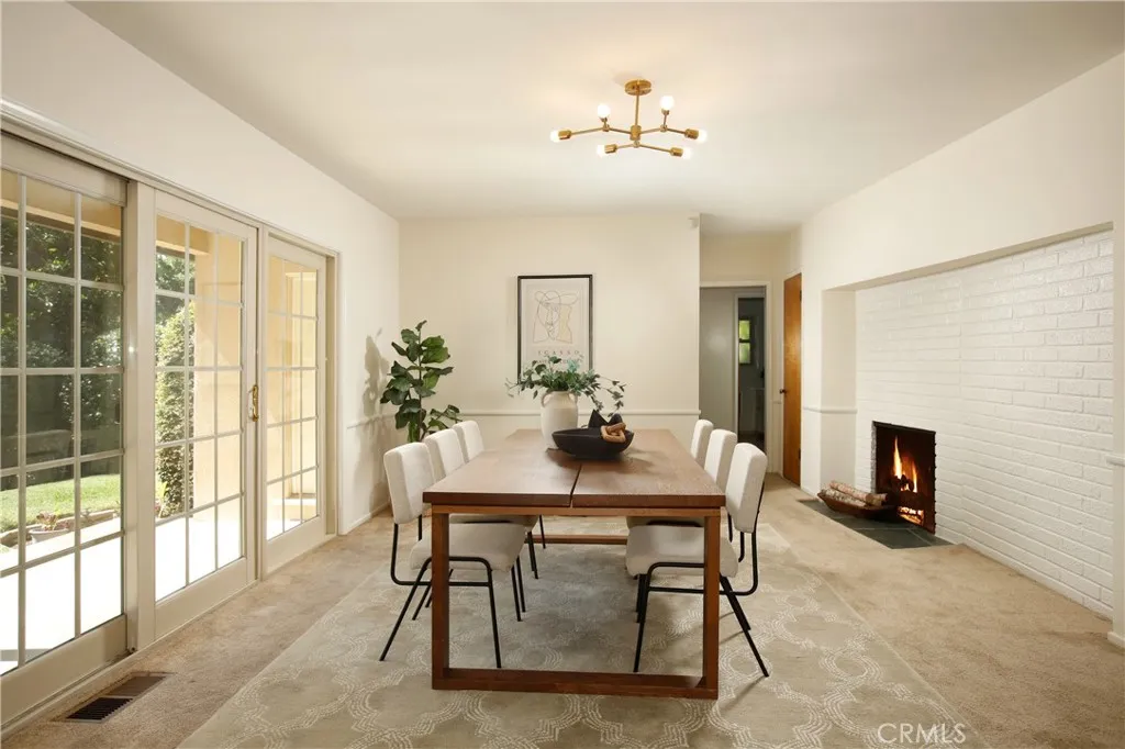 1914 Lyans Drive, La Canada Flintridge, CA 91011 | Realty.com