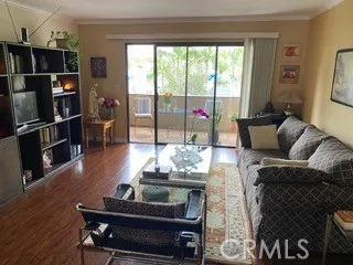 356 W California Unit 23 — photo