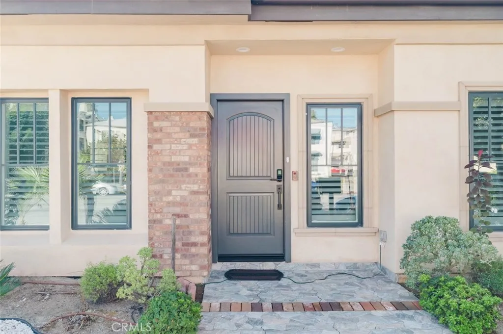 1308 E Broadway, Glendale, CA 91205 — photo 3