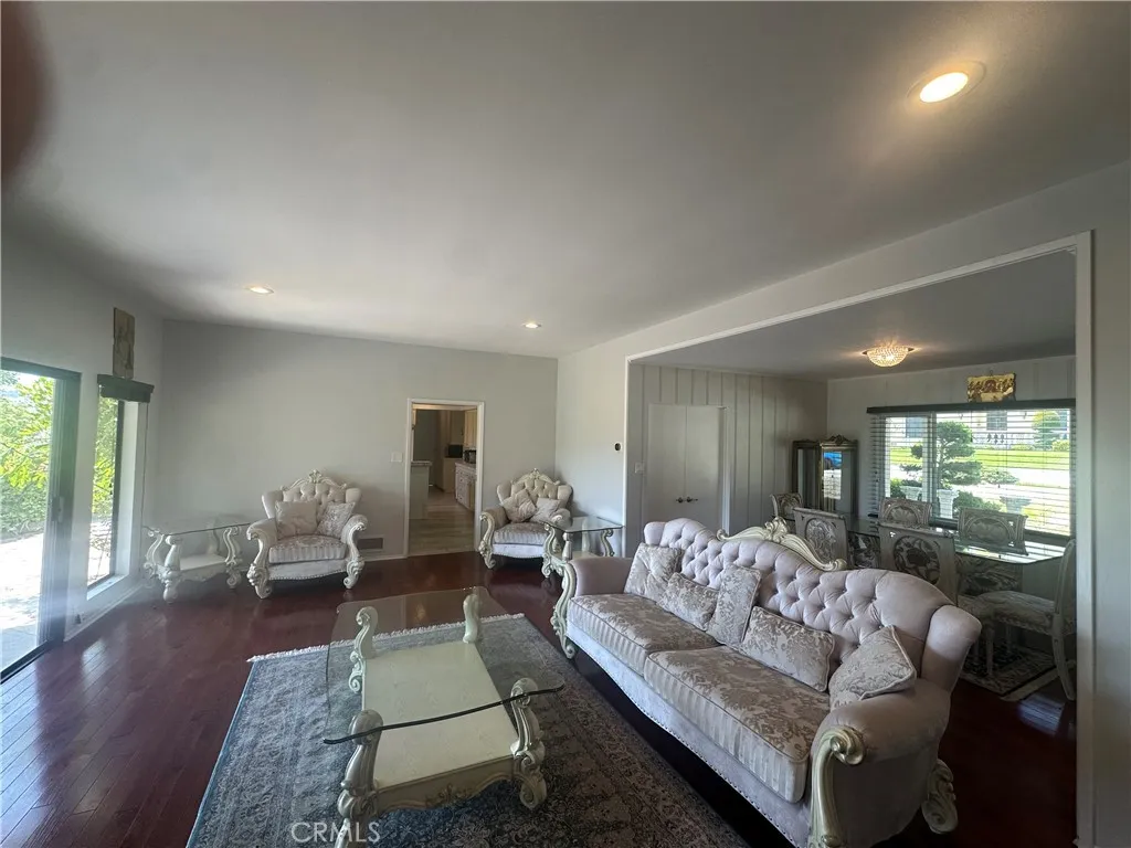 1201 Imperial — photo