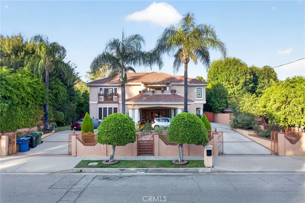 13436 Bradley — photo