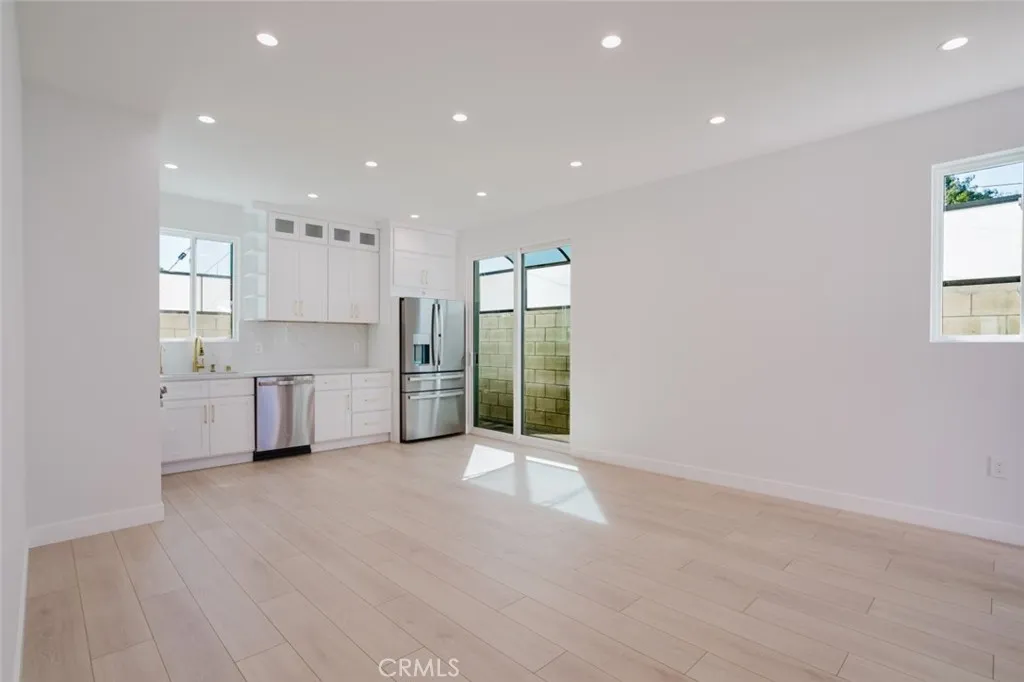 11428 Kagel Canyon Street — photo