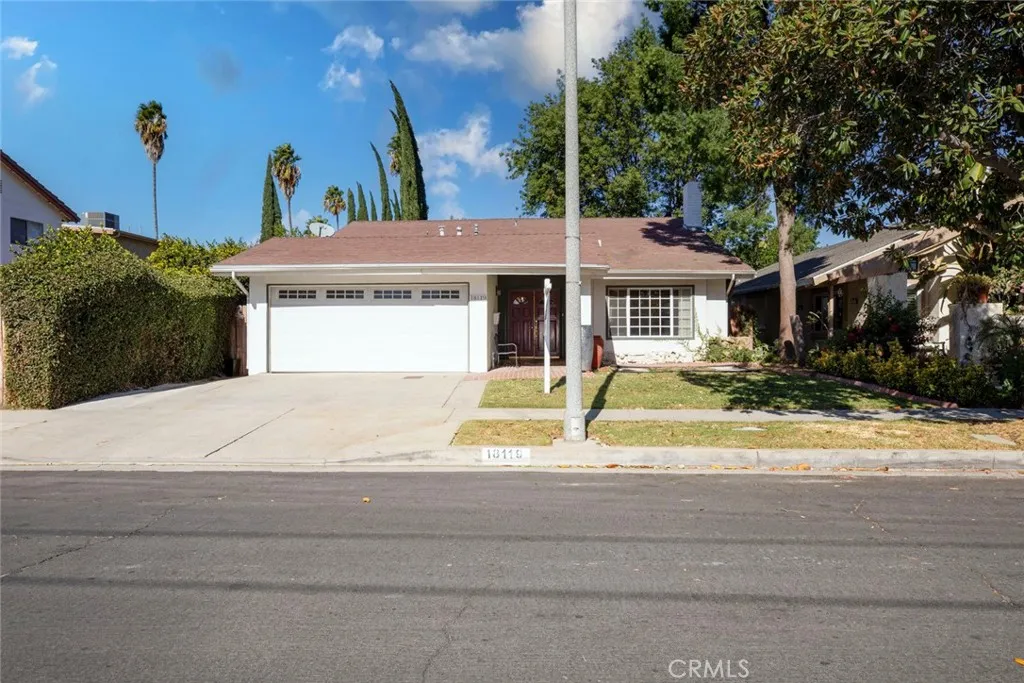 18119 Calvert Street — photo
