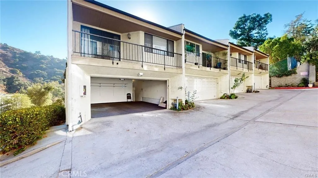 1881 Alpha, Glendale, CA 91208