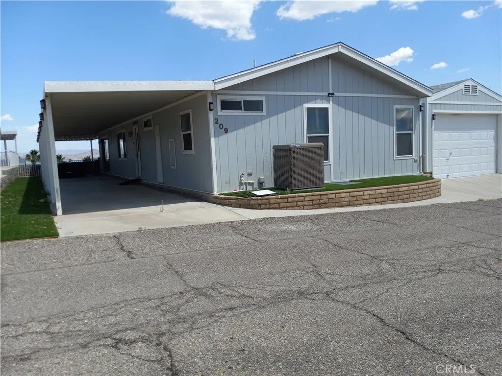 209 Thunderhead 1 Havasu Lake, CA — photo