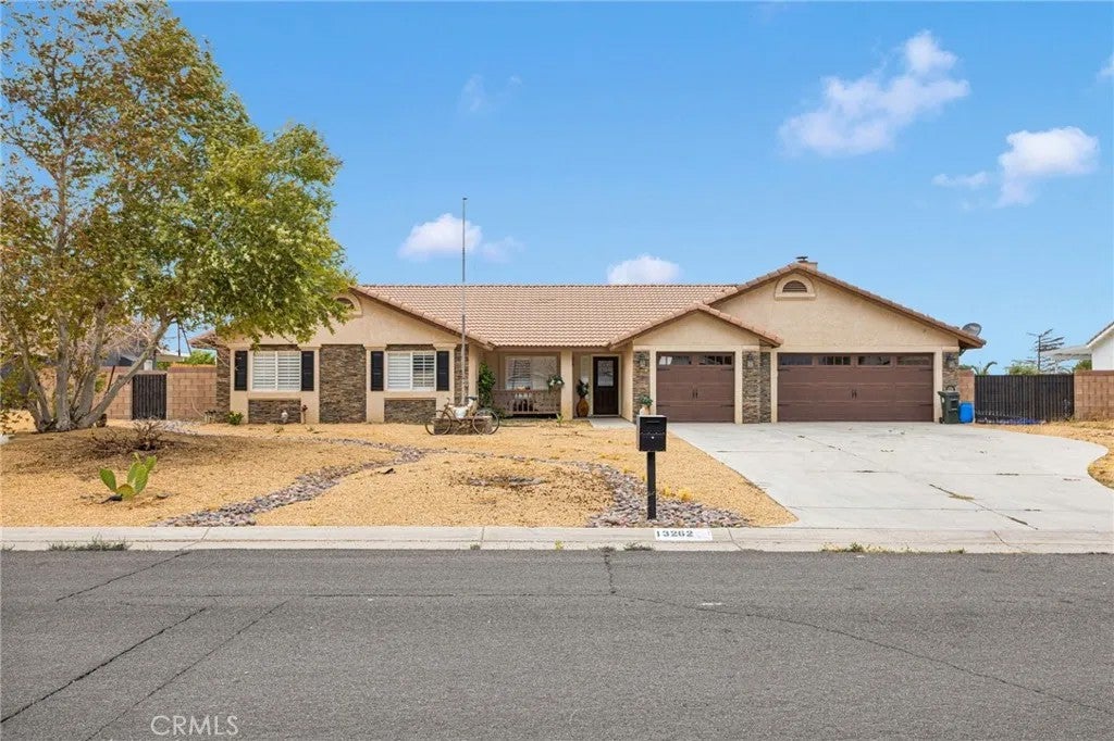 13262 Cuyamaca Road — photo