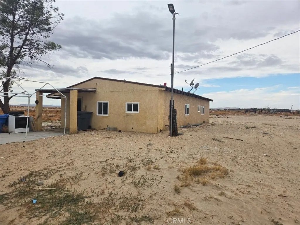 35750 Field — photo