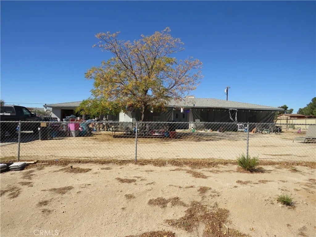 15128 Mendota — photo