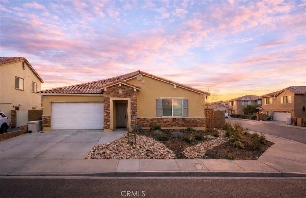 12942 Carlsbad — photo