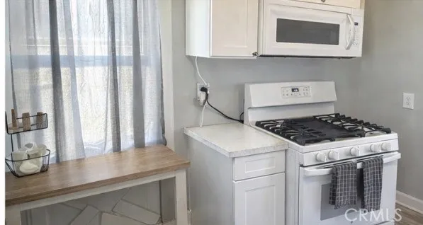 205 E Williams, Barstow, CA 92311 — photo 2