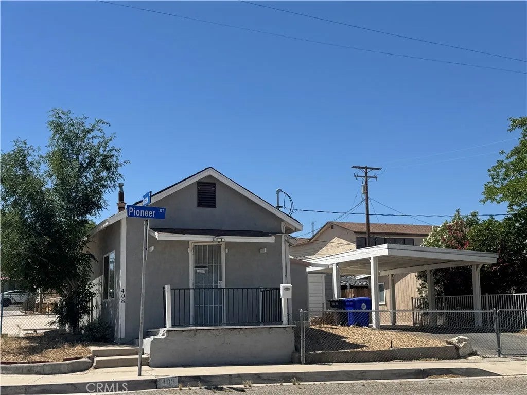 408 Pioneer Street — photo