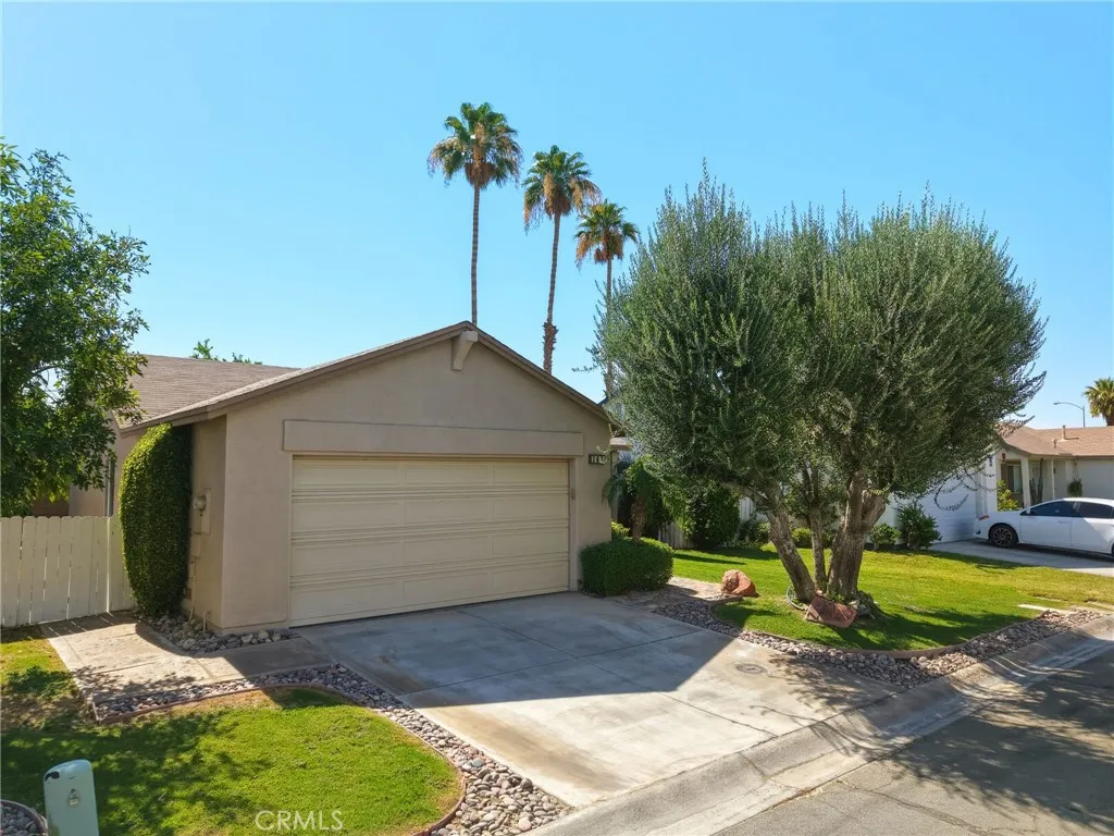 47800 Madison, Indio, CA 92201 — photo 3