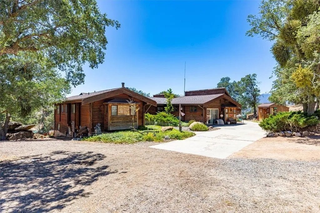 24087 Clover Spring — photo