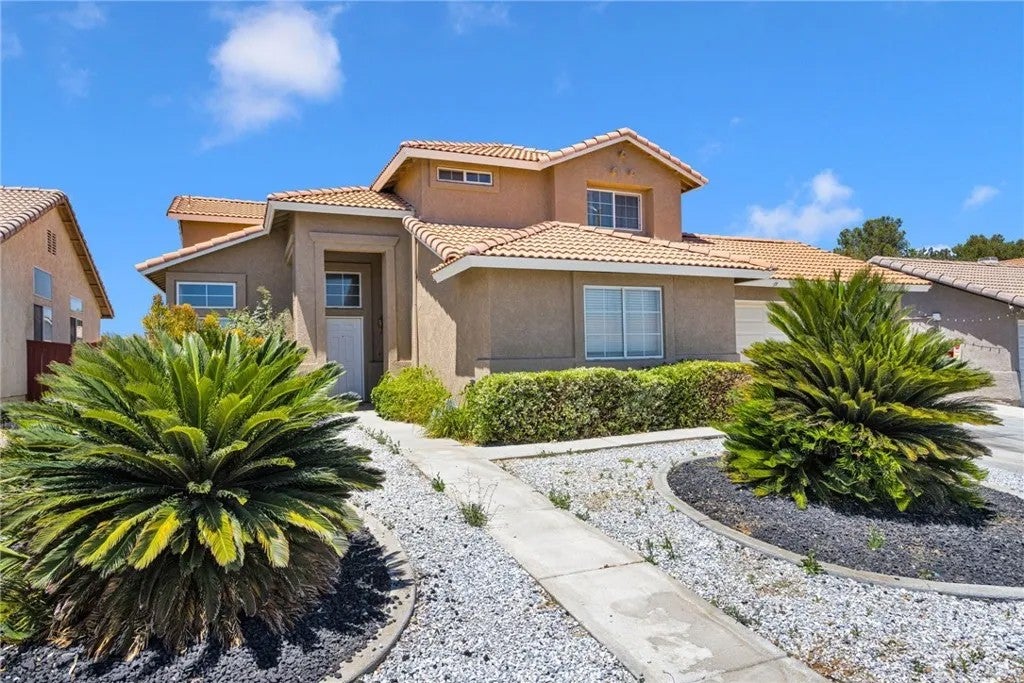 13776 Foxfire Road — photo