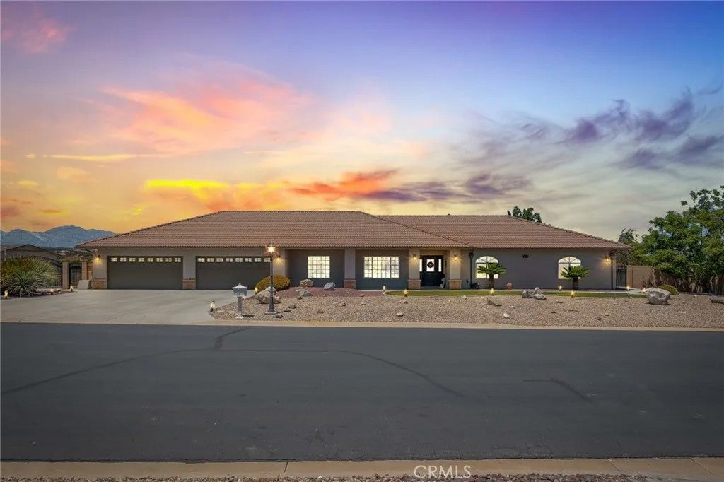 6910 Oak Vista Lane — photo
