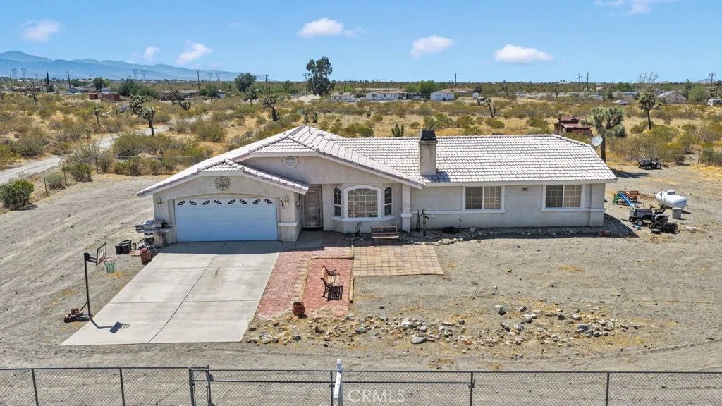 13014 Riggins Road — photo
