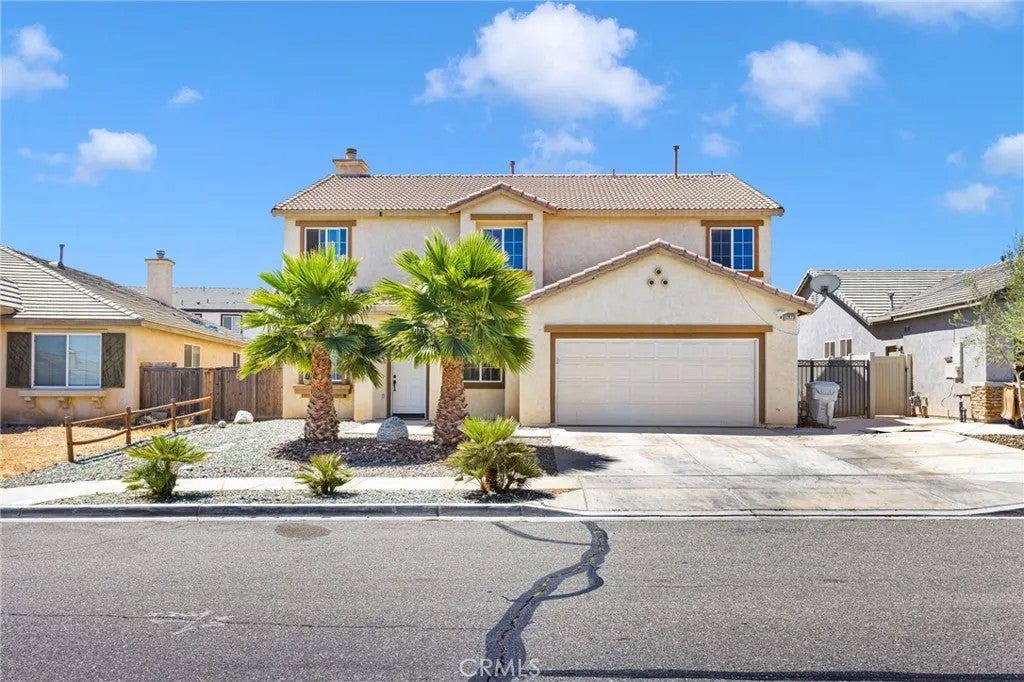 12973 Newport — photo