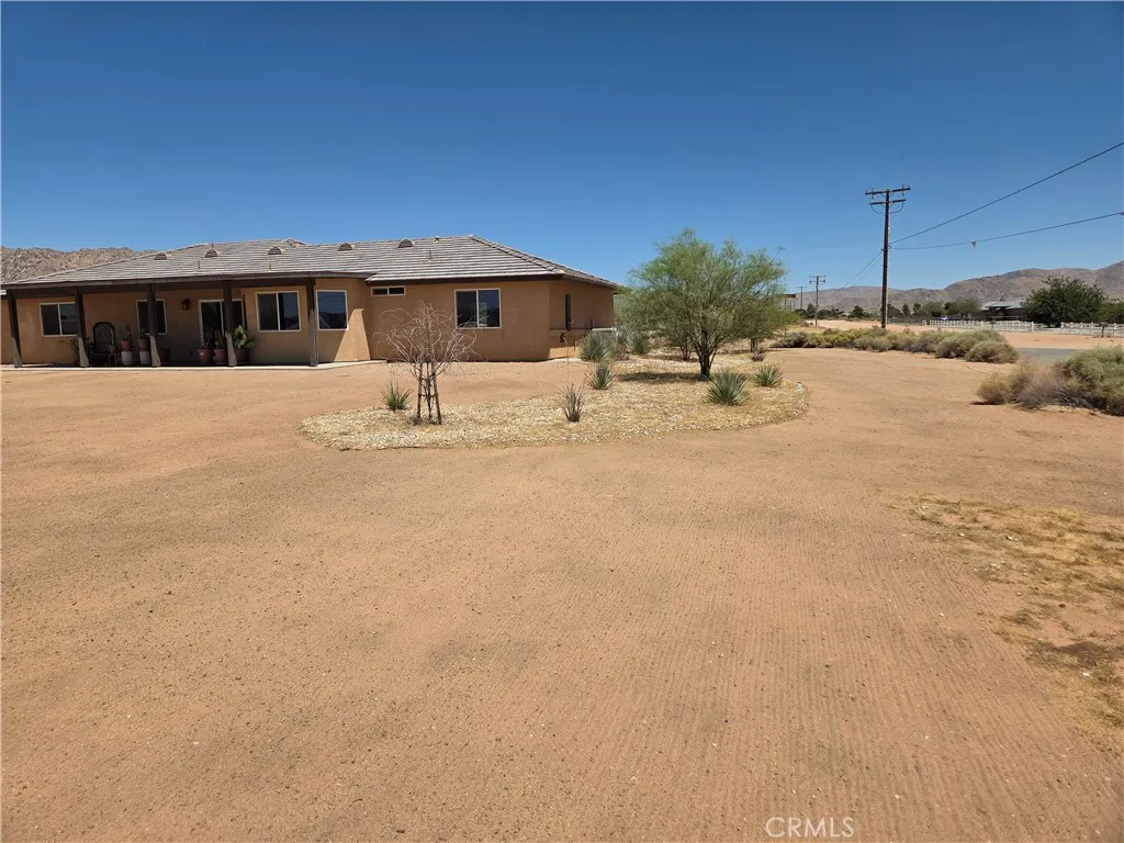 16118 Ocotilla Road, Apple Valley, CA 92307 — photo 3