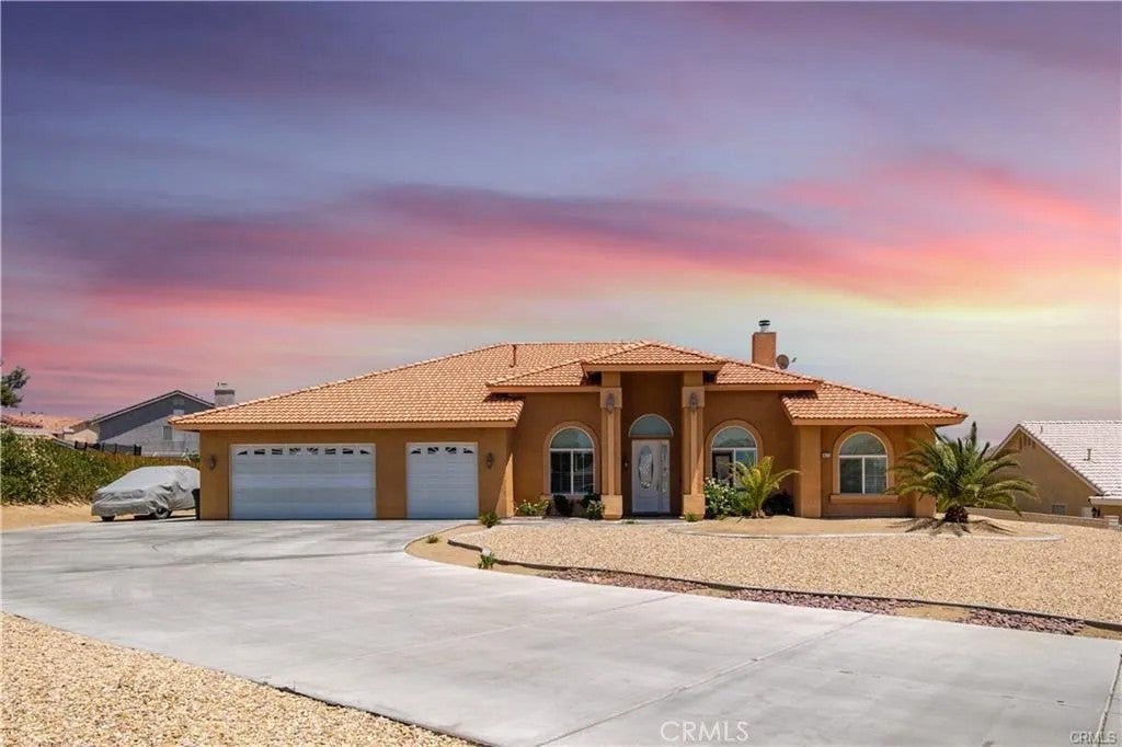 18572 Olalee Lane — photo