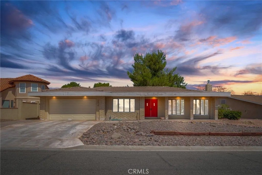 14714 Robin Lane — photo