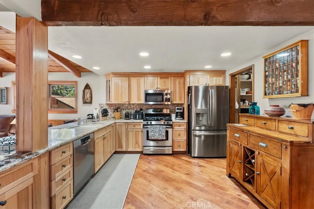 5360 Orchard, Wrightwood, CA 92397 — photo 3