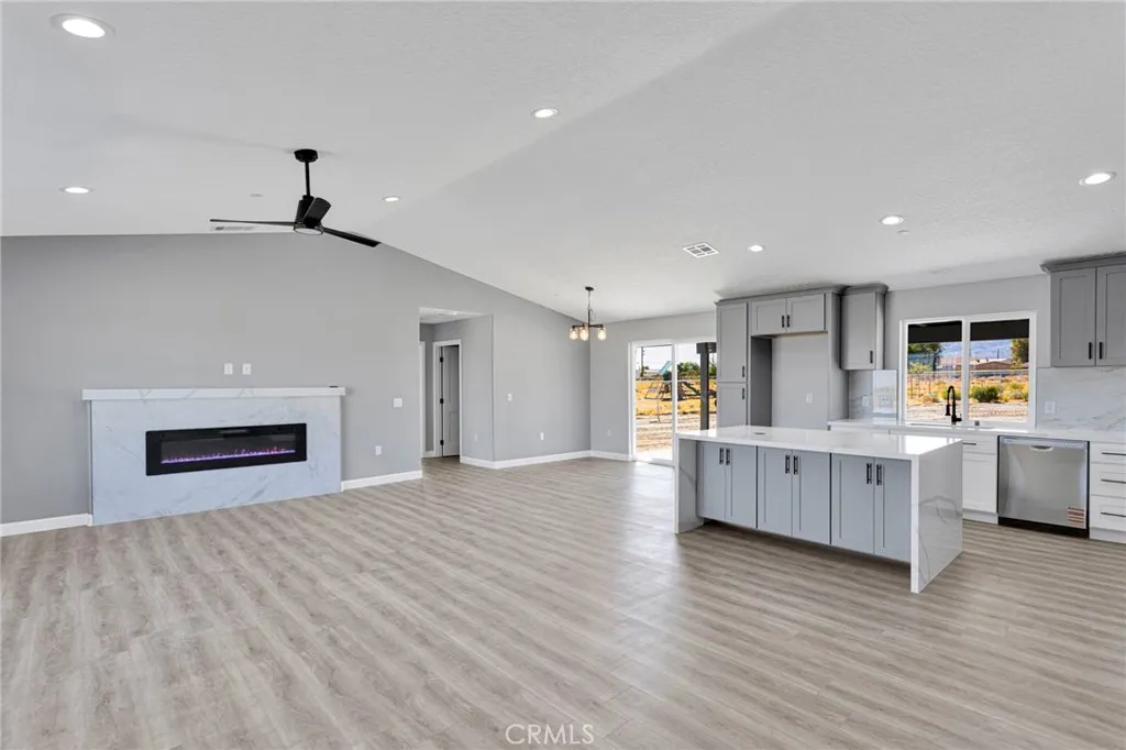 36115 Sutter, Lucerne Valley, CA 92356 — photo 2