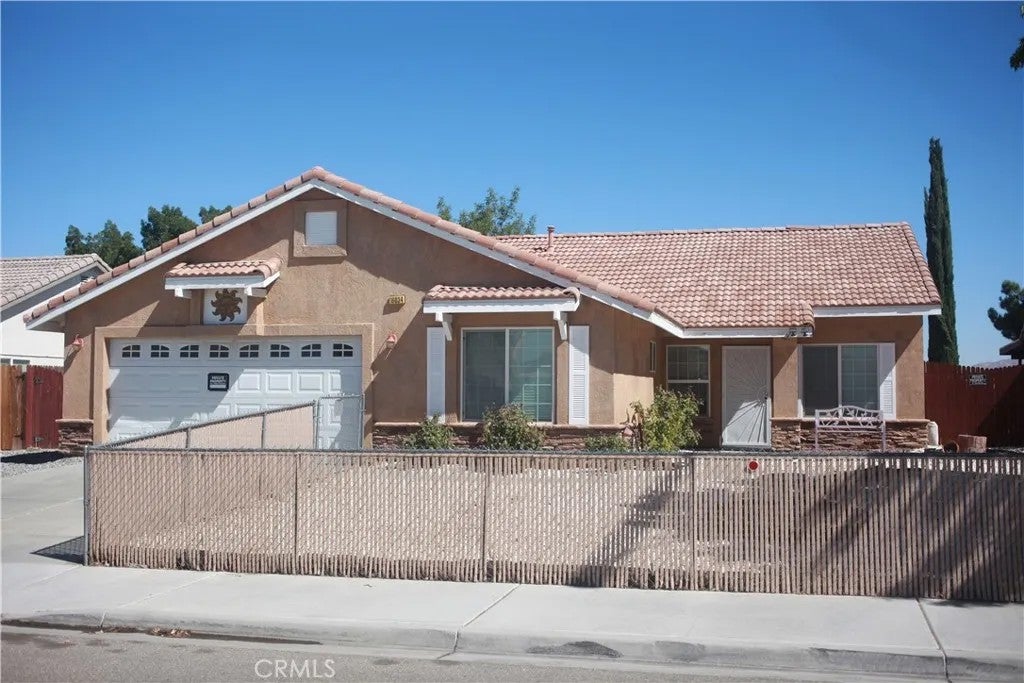 16034 Holly Brook Ln — photo