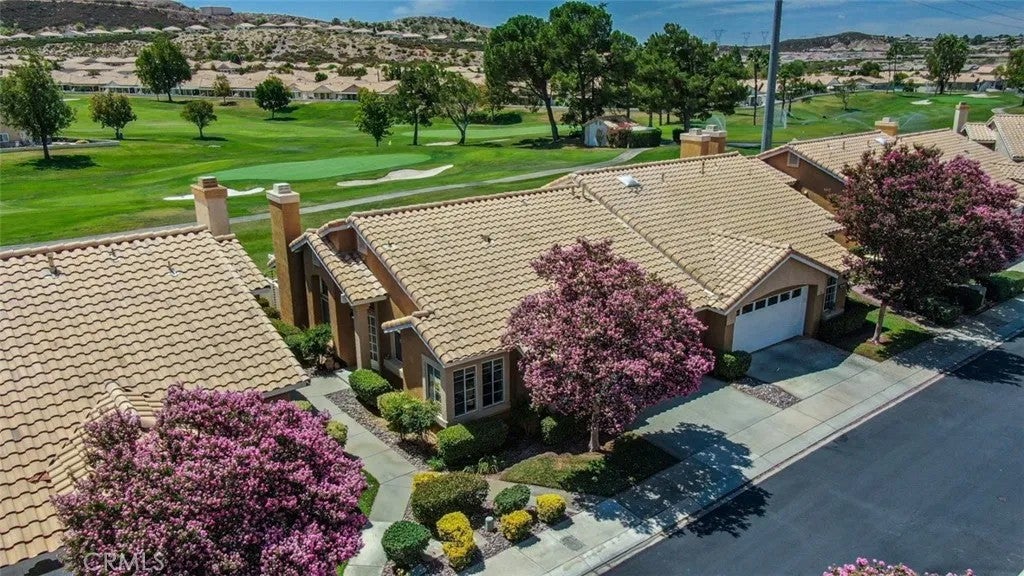 5616 Trevino — photo