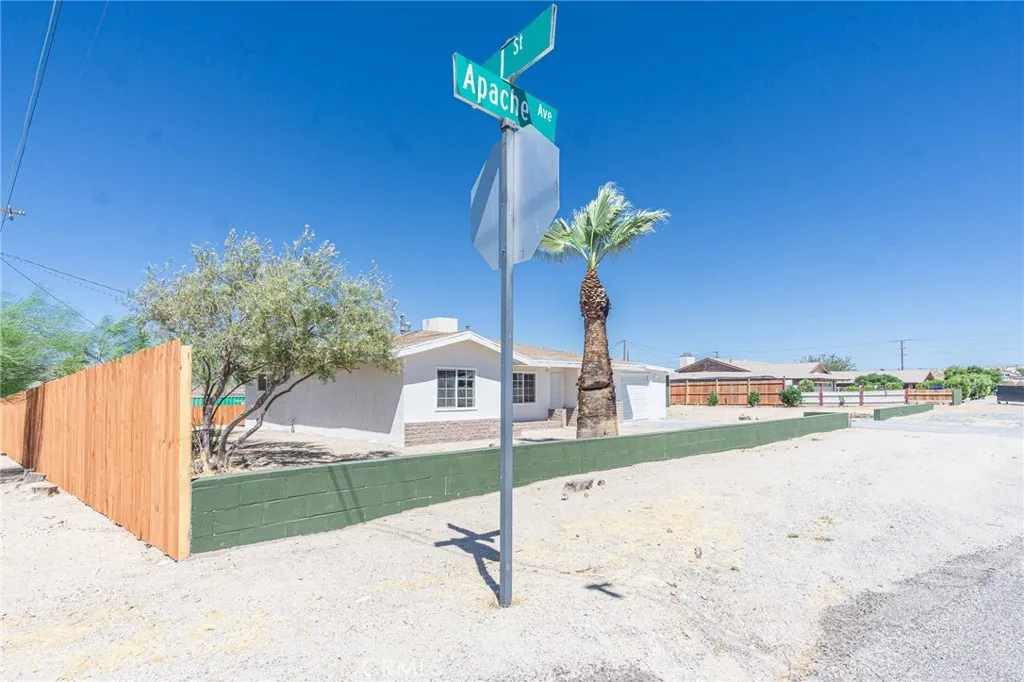 27904 Apache, Barstow, CA 92311 — photo 3