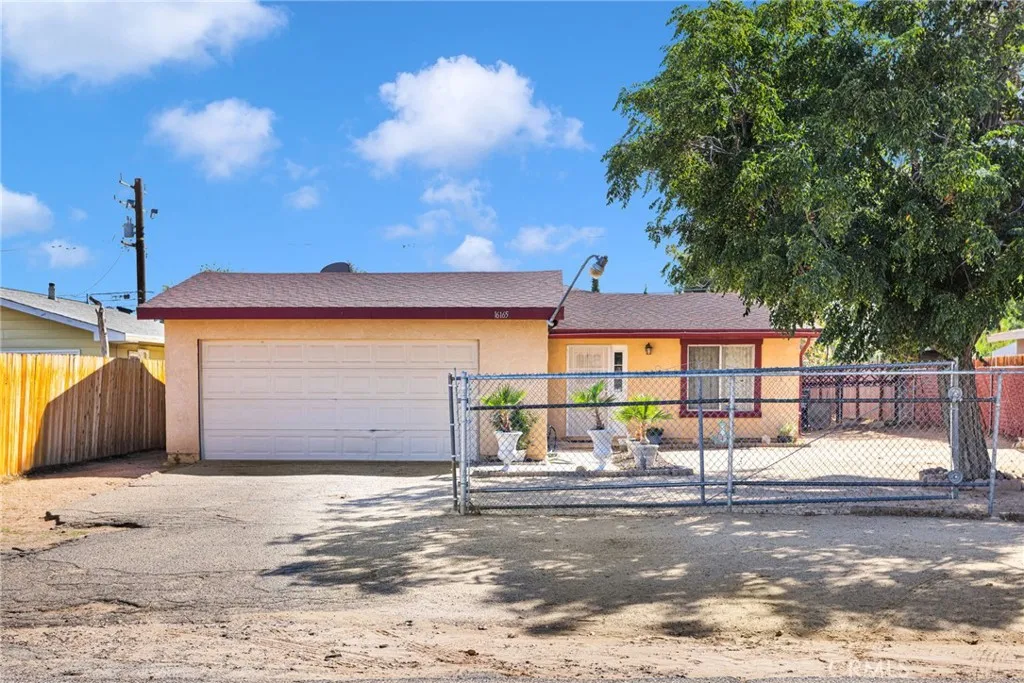 16165 Pine, Hesperia, CA 92345 — photo 2