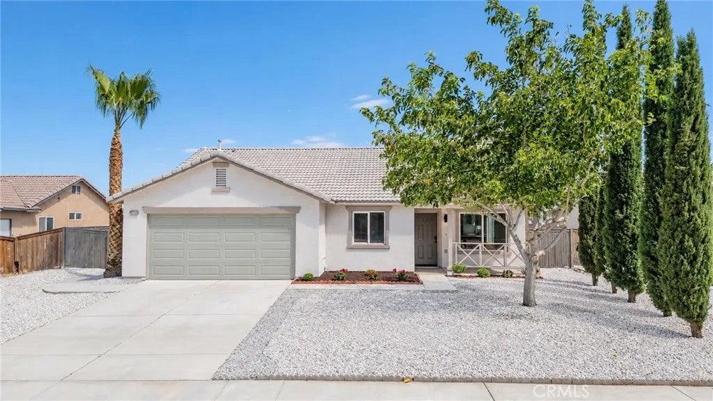 15205 Stone Street — photo