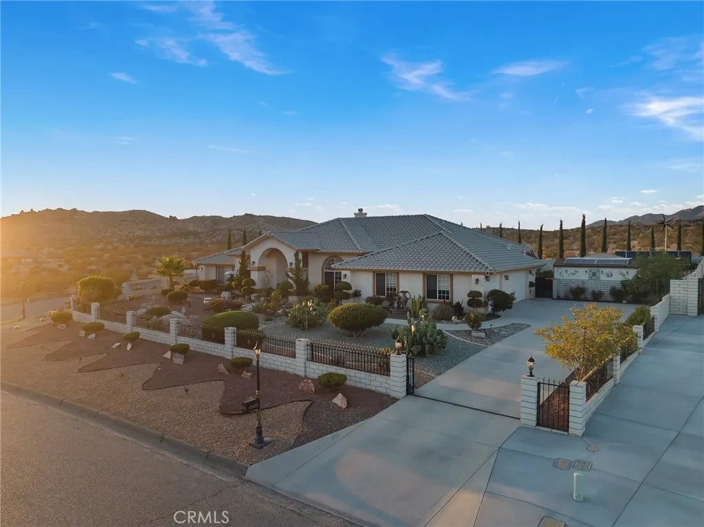 17846 Ohna, Apple Valley, CA 92307 — photo 3