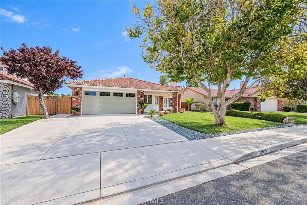 12609 Sunbird Lane — photo