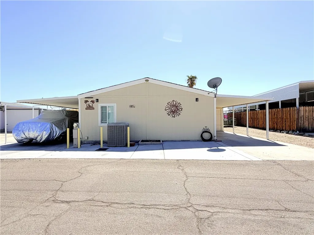 95 Thunderhead 1 — photo