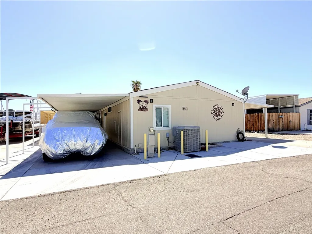 95 Thunderhead 1, Needles, CA 92363 — photo 2