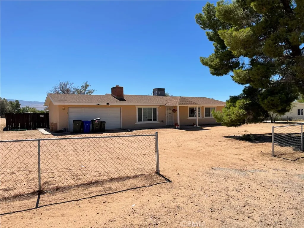 14371 Jicarilla Road — photo